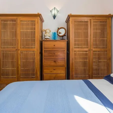 I Delfini House Апартаменты