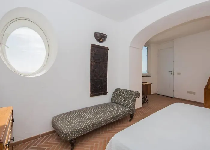 I Delfini House