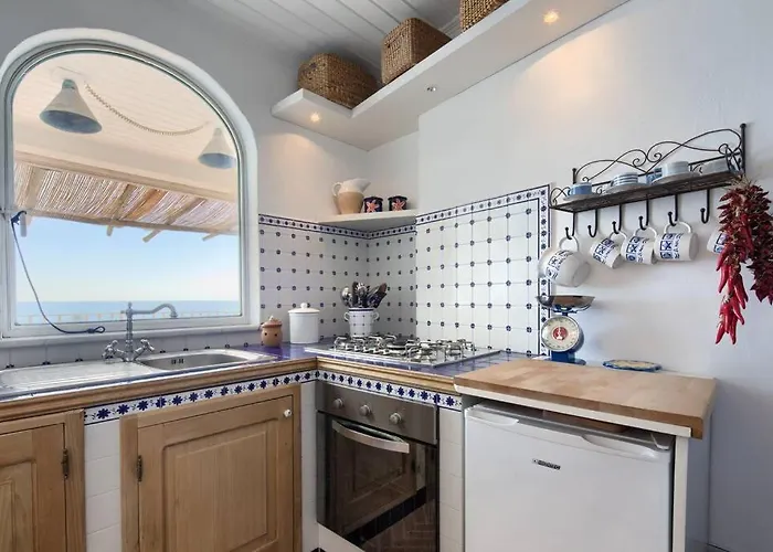 I Delfini House Апартаменты *